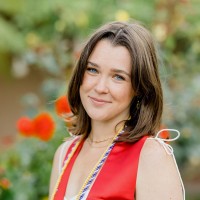 Lucia Hodges