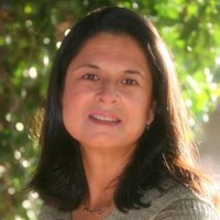 Yvonne M Rivera