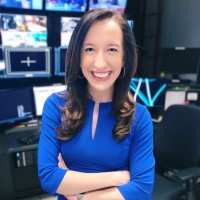 Caroline Bach, Mba
