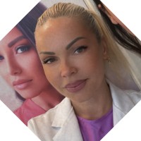 Denisa Zhegu
