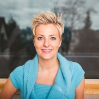Miriam Raab