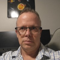 Andrew Peters
