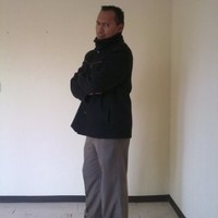 adrian flores fernandez