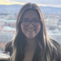 Kristina Flores, Mba