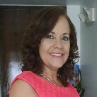 María E. Negrón