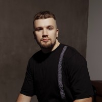 Владислав Усенко