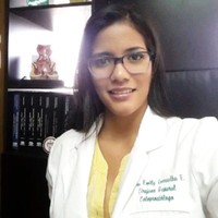Emily Torrealba E.