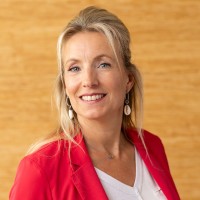Natalie Van Den Bos