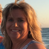 Lori Neville