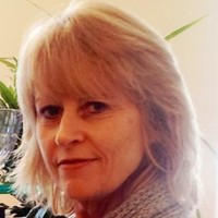 Debi Renshaw