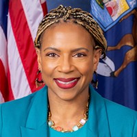 Sylvia Santana