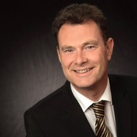 Wolfgang Binder