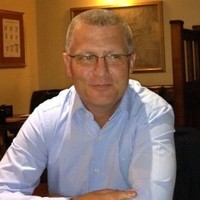 Ian May