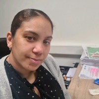 Nora Hoepelman Feliz