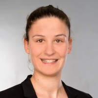 Stephanie Magnani