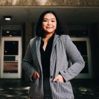 Nicole Alimurong