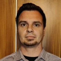 Ákos Gőbölös