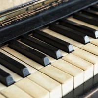 Александр Земляной