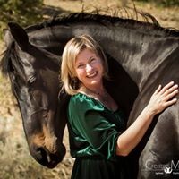 Shelley Evans