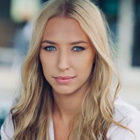 Mae Grocock