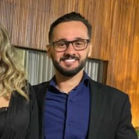 Victor Bastos