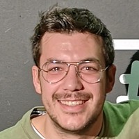 Adrián Caballero