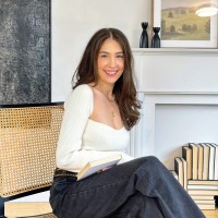 Julia Demola