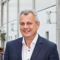 Dr. Hans Lautenschlager