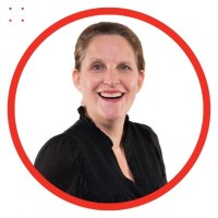 Yvette Küper
