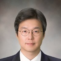조현석