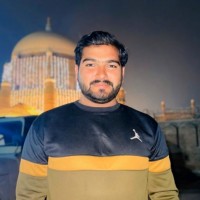 Naveed Qamar