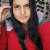 Adriana Larrea Peralta