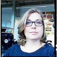 Sandra Van Beeck