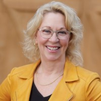 Karen Brownrigg, CHRL, CEC