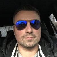 Andrew Tt