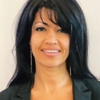 Lili B.