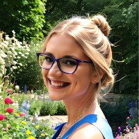Arianna Zimmerman, Mba