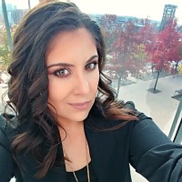 Tonya Bolaños