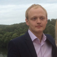 Александр Старостин