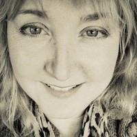 Carolyn D'Amico-Delong