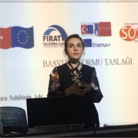Özgür Demirezer