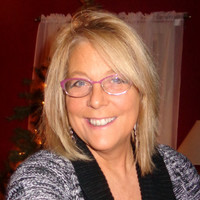Julie Anne Peck