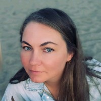 Laura Lavrinovic
