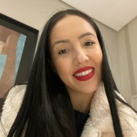 Deborah Marques Moura