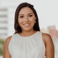 Laura Cristina Soares