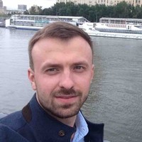 Владислав Колобов