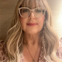 Suzanne W.
