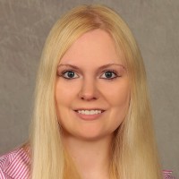 Dr. Janine Zwierschowski