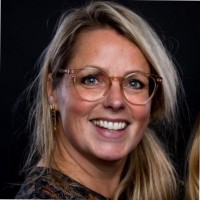 Kim Hart