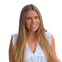Emma Melton, Mba